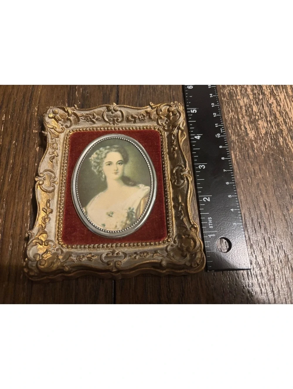 Vintage Mini Cameo Creations Pair Hubak Lady & Mrs Chaplin Plaster Frames
